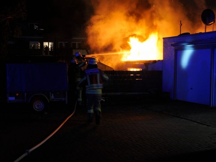 Brand in Burloer Wohngebiet – Aktuell Borkener Straße und Mühlenweg gesperrt