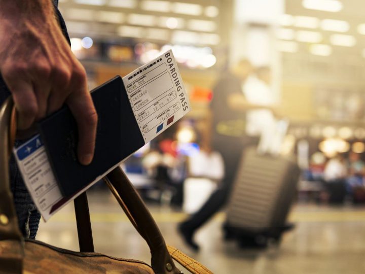 Weiter Weg zum Boarding - Chaos an den Flughäfen zum Ferienstart